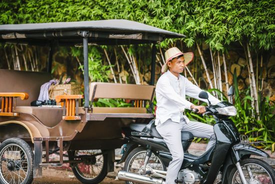 Anantara Angkor Resort à Siem Reap:  Private TukTuk