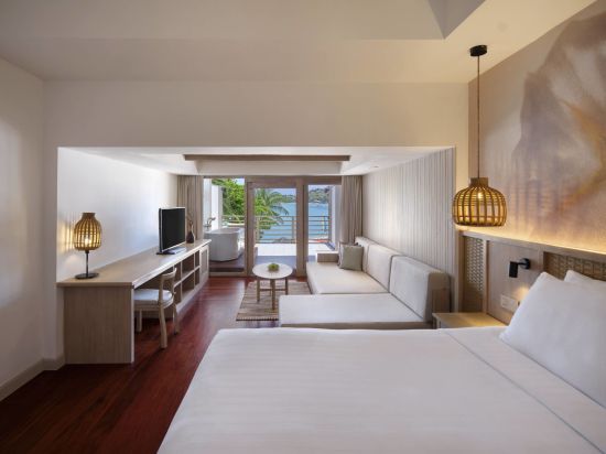 Garrya Tongsai Bay Samui in Ko Samui:  Beachfront Suite | 3rd Floor