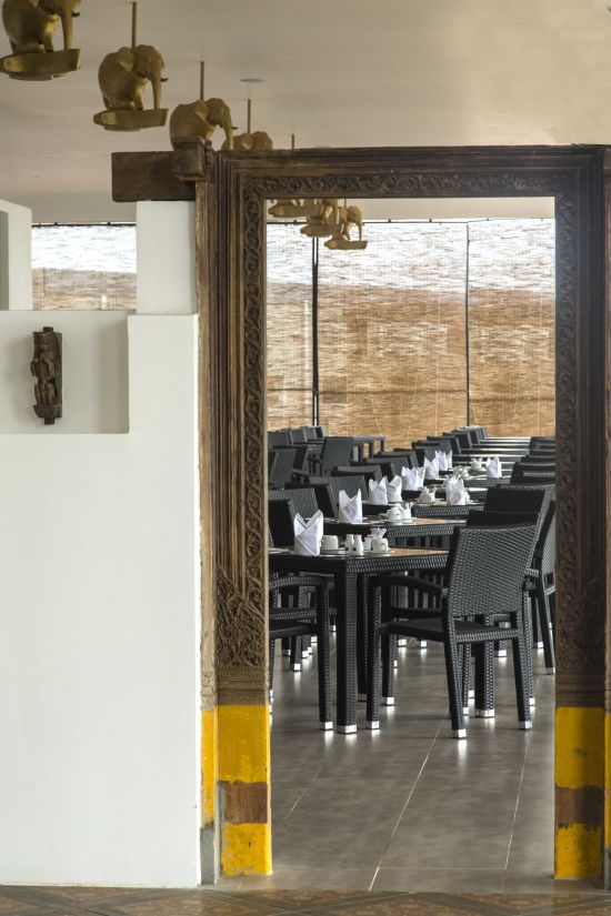 Aliya Resort & Spa à Sigiriya:  Main Restaurant