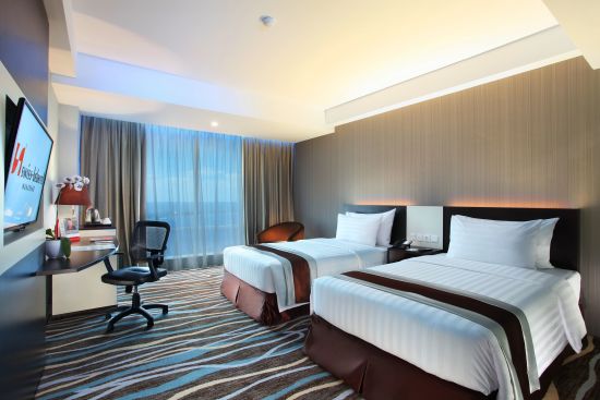 Swiss-Belhotel Makassar:  Deluxe Sea View | Twin