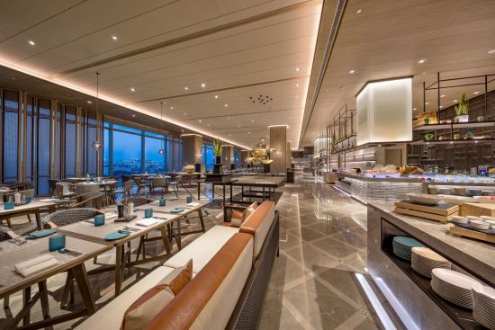 Pan Pacific Yangon:  Sann