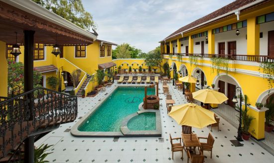 Forte Kochi:  Courtyard Pool