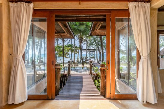 High Season Pool Villa & Spa à Ko Kood:  Beachfront Suite Pool Villa