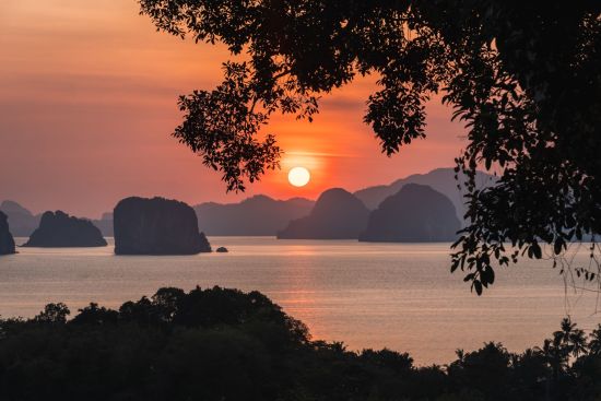 9 Hornbills Tented Camp à Ko Yao:  Sunrise