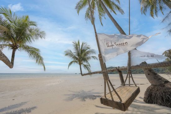 High Season Pool Villa & Spa à Ko Kood:  Beach