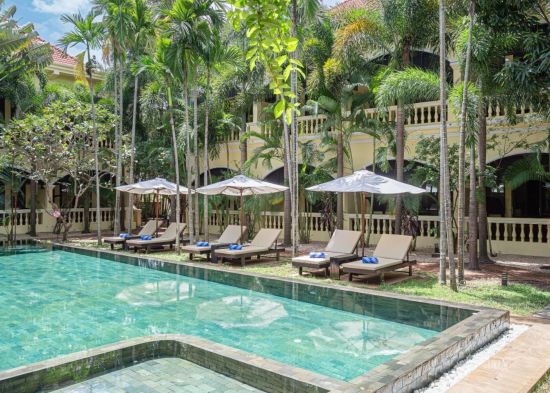 Pavillon d'Orient in Siem Reap:  Swimming pool