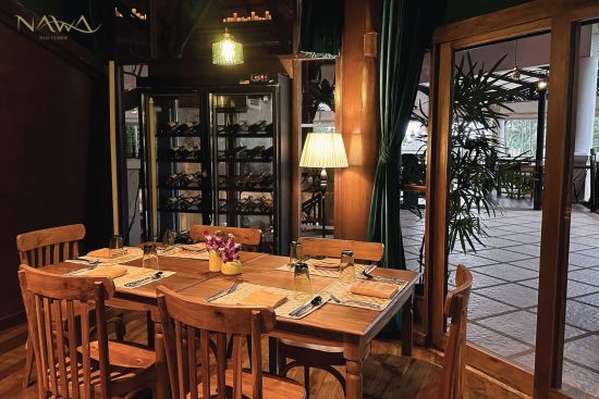 Rawi Warin Resort & Spa à Ko Lanta:  Restaurant Nawa Thai Cuisine