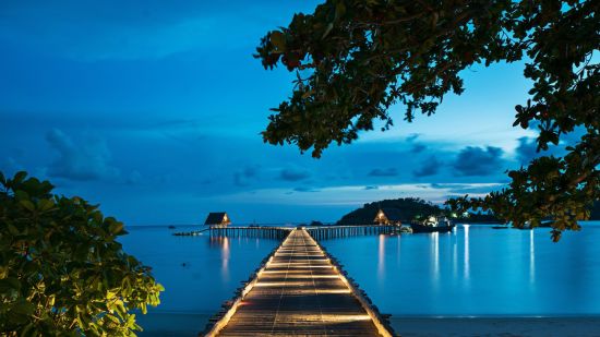 Bawah Reserve:  Pier at night
