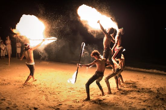 Seavana Beach Resort à Ko Mak:  Fire Show