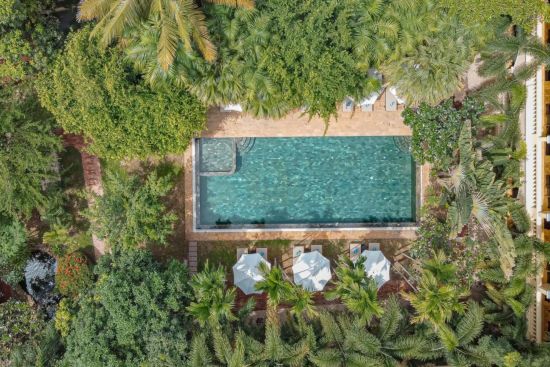 Pavillon d'Orient in Siem Reap:  Swimming pool aerial view
