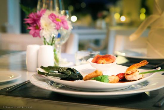 Devasom Hua Hin Resort: Restaurant Deva Bistro