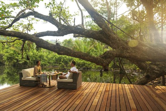 Wa Ale in Mergui Archipel:  Dining