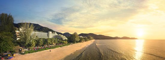 Parkroyal Penang Resort:  beach: beach: beach: Aerial view with sunset