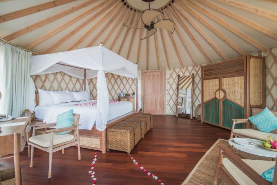 Awei Pila Resort in Mergui Archipel:  Seaview (Row 2)