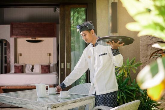 Space Villas Bali in Südbali:  in-room service
