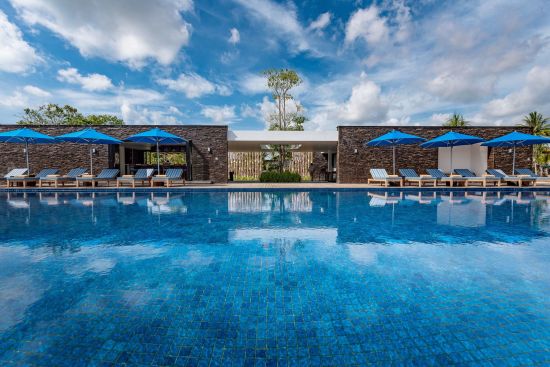 The Residence Bintan:  Infinity Pool