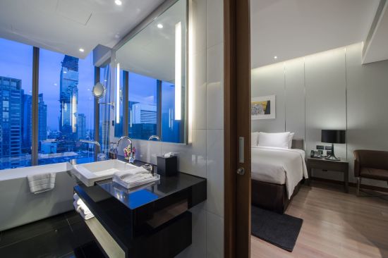 Amara Bangkok:  Club Room