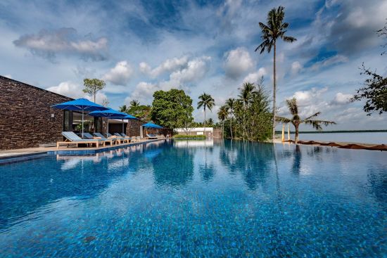 The Residence Bintan:  Infinity Pool