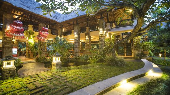 Kori Ubud Resort & Spa:  Restaurant Garden