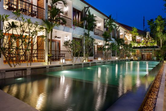 Montra Nivesha Residence à Siem Reap:  Pool