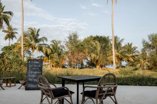 Tamu Koh Rong: Restaurant