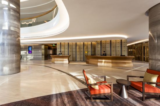 Crowne Plaza Vientiane:  Lobby 