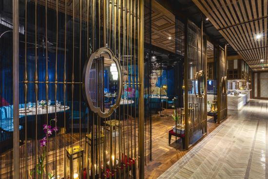 Crowne Plaza Vientiane:  3 Merchants Indochine Restaurant