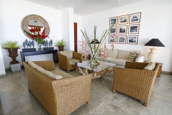 Lantern Boutique Hotel in Mirissa:  Lounge Area
