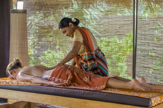 Karpaha Sands in Passekudah:  Massage