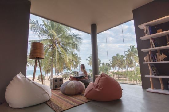 Karpaha Sands in Passekudah:  Library