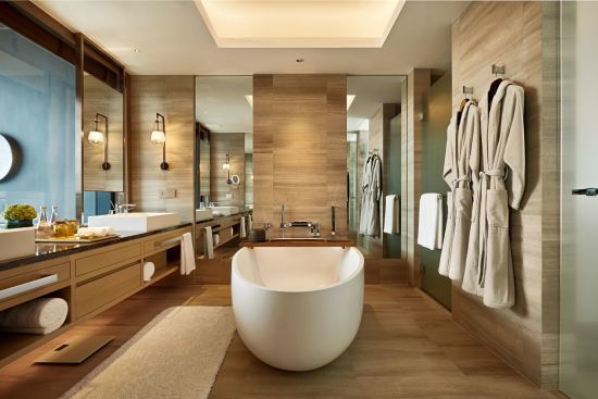 Capella Bangkok:  Riverfront Premier | Bathroom