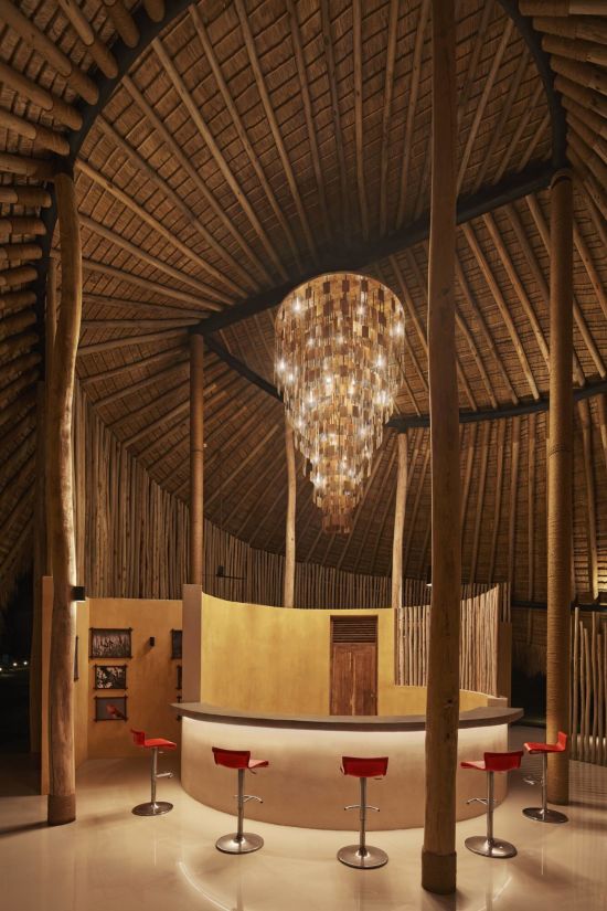 Jetwing Surf & Safari in Arugam Bay:  Lobby