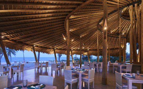 Jetwing Surf & Safari in Arugam Bay:  Restaurant
