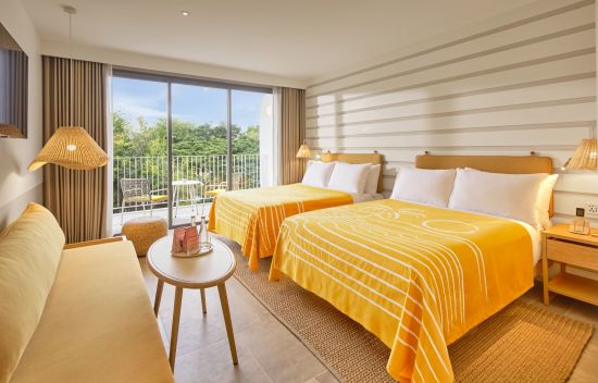 The Standard, Hua Hin:  Deluxe 2 Double Beds