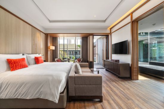 Villa Deva Resort & Hotel in Bangkok:  Executive Suite Pool View