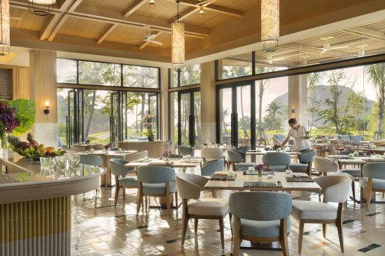 Anantara Koh Yao Yai Resort & Villas in Ko Yao:  Pakarang Restaurant