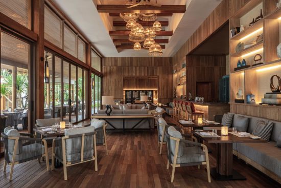 Anantara Koh Yao Yai Resort & Villas in Ko Yao:  The Beach Restaurant