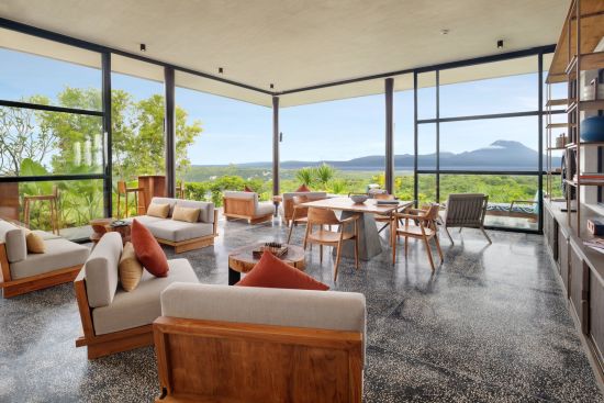 MAUA Nusa Penida: Library & Lounge