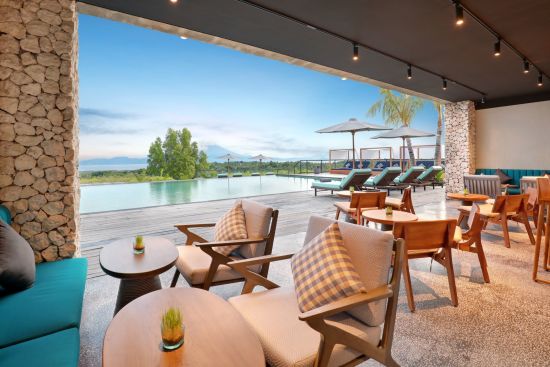 MAUA Nusa Penida: Aroha Bar