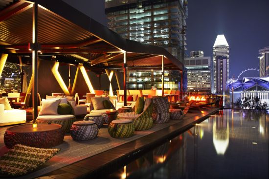 Naumi Hotel in Singapur:  Cloud 9 Rooftop Bar
