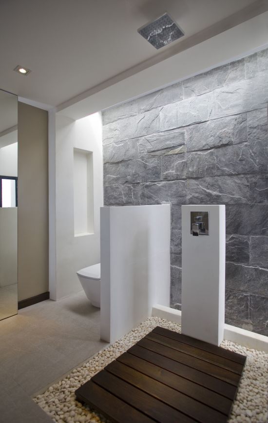 Aava Resort & Spa in Khanom: Poolside Villa | Bathroom