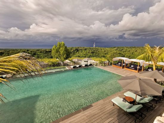 MAUA Nusa Penida: Pool