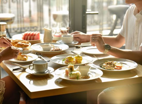 Bespoke Trendy Hotel Hanoi:  Buffet Breakfast