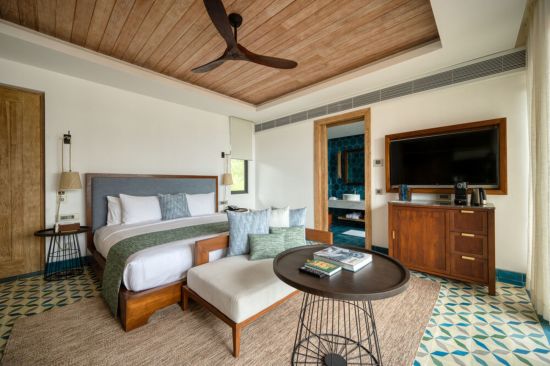 Ahu Bay in Ahungalla:  Bay View