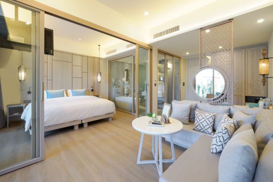 The Little Shore Khao Lak by Katathani:  Pool Suite