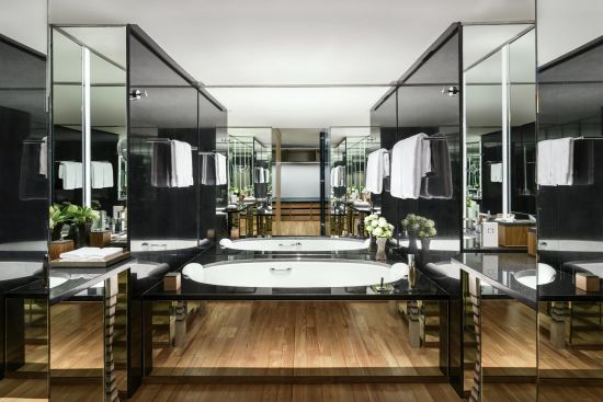 The Sukhothai Bangkok:  Club Room | bathroom