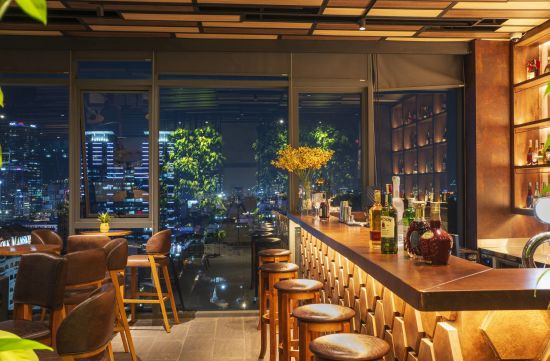 Northern Charm Hotel in Saigon:  Rooftop Bar