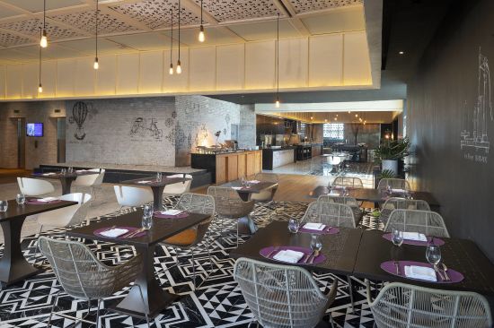 Mode Sathorn Hotel in Bangkok:  The Sathorn