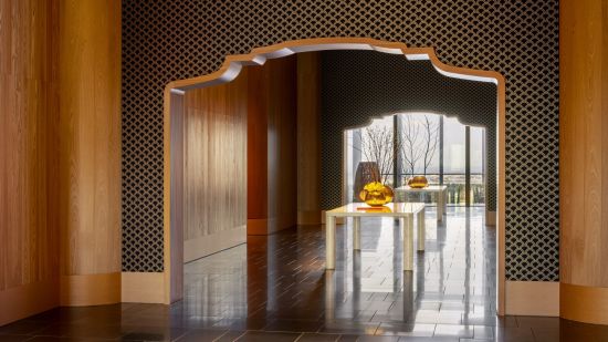 Bulgari Hotel Tokyo:  Entrance at 40th floor
