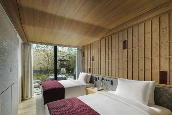 Six Senses Kyoto:  Premier Suite Garden | bedroom